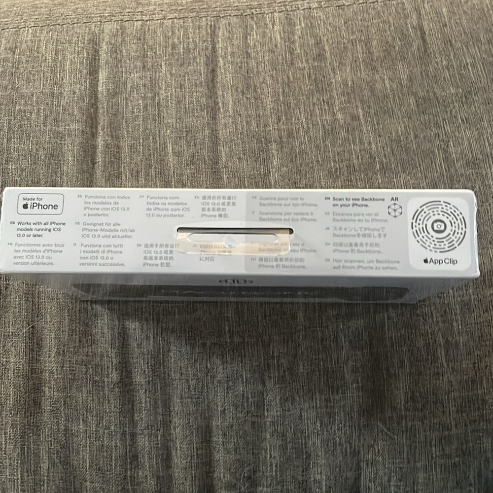 Backbone gaming controller - Picture 3 of 3